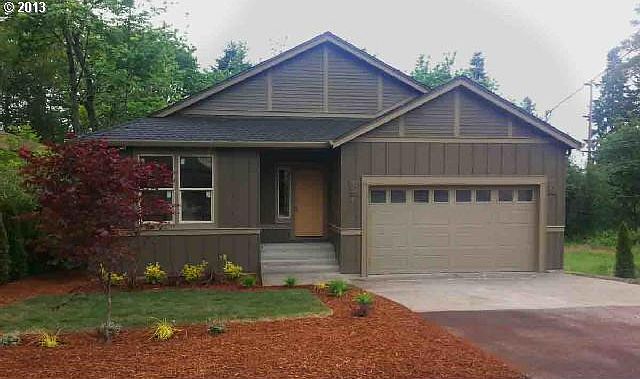 2nd image of 16546 SE Dagmar Ave