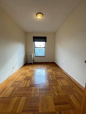 4th image of 761 44th St #B33