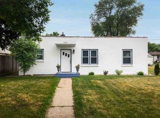 1832 Smith St, Green Bay, WI 54302