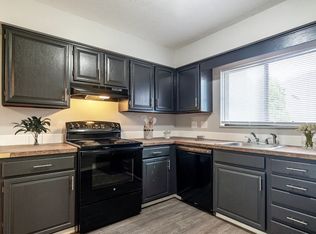 Dominion Townhomes & Apartments, Akron, OH 44313