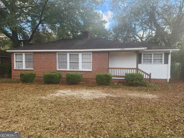 1520 Stonewall St, Dublin, GA 31021