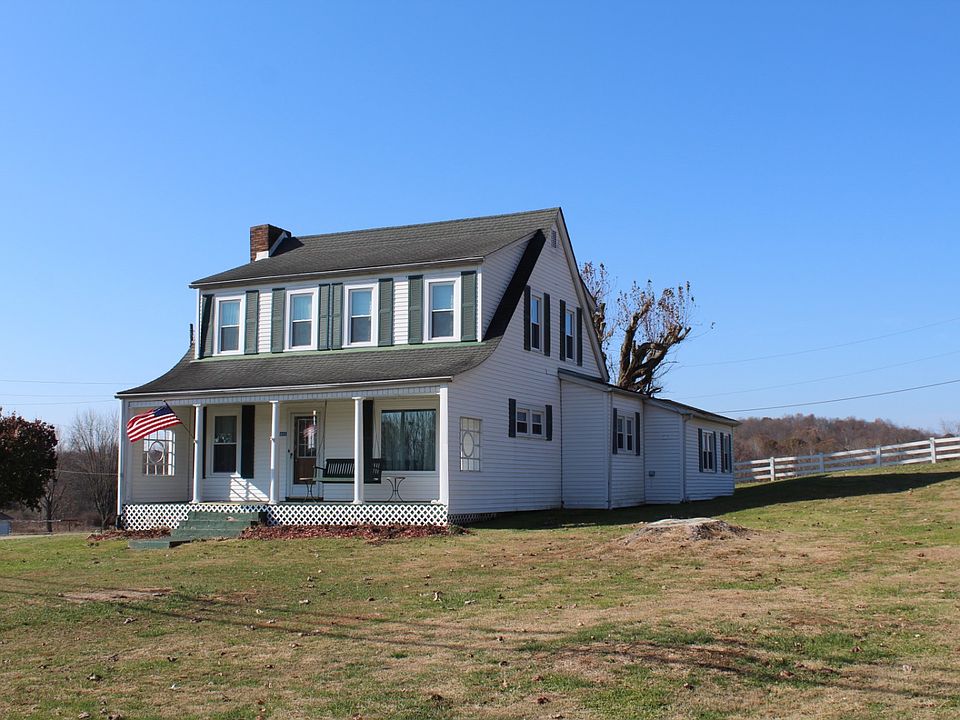 1st image of 613 N Main St