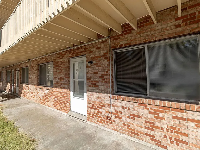 801 N Ann St #1 — Photo 2