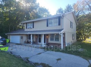 713 Mansfield Cir, Hartland, WI 53029