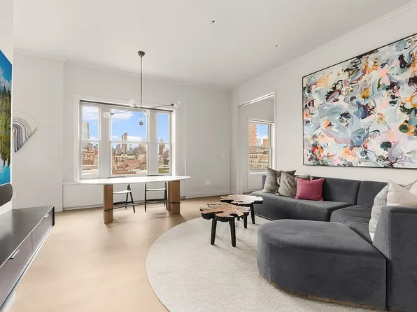 35 W 81st St #12-A, New York, NY 10024