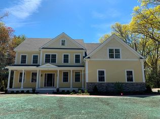 2 Cooke Rd, Lexington, MA 02420