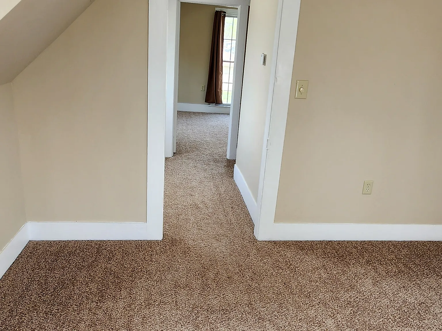 1 bed, $695 — Photo 1