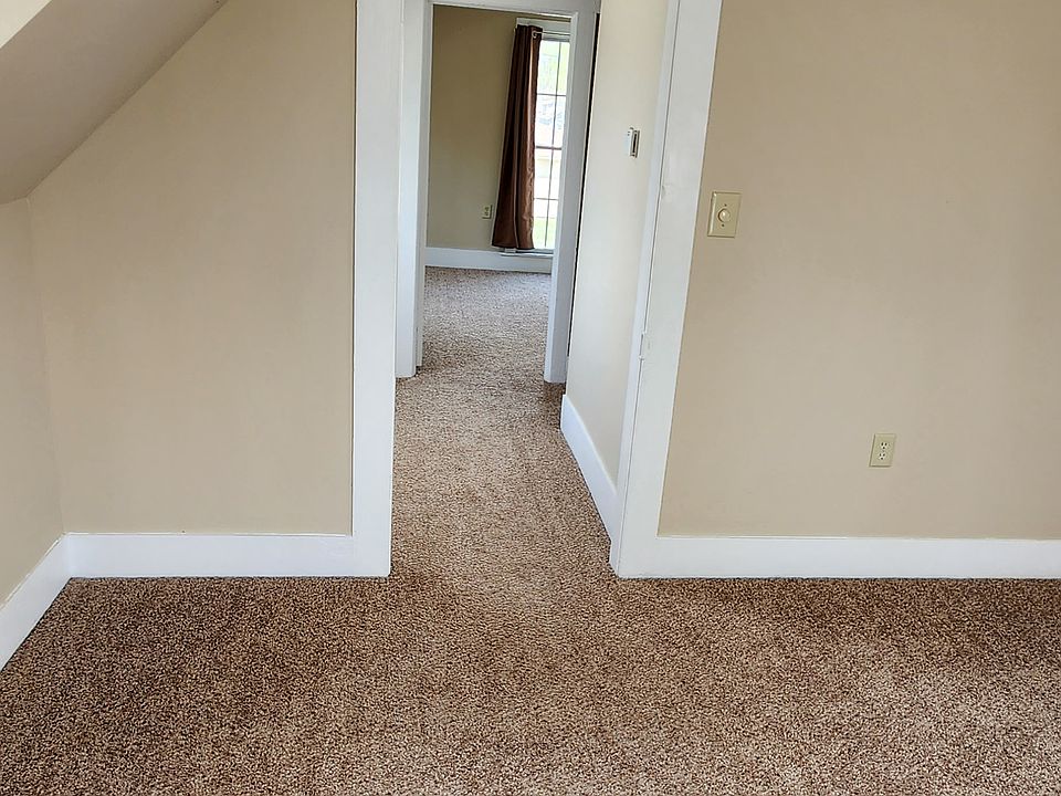 1st image of 320 W Clinton St #2