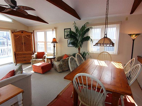 5th image of 7610 Pleasure Ave S #B