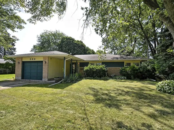 569 Lakewood Blvd, Park Forest, IL 60466
