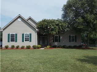 54 Derbywood Cir, Dover, DE 19904