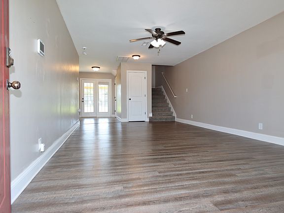 5th image of 118 Ambridge St
