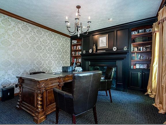 4th image of 1780 Forest Oaks Dr