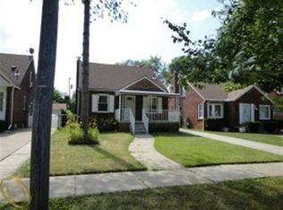 24311 Ridgedale St, Oak Park, MI 48237