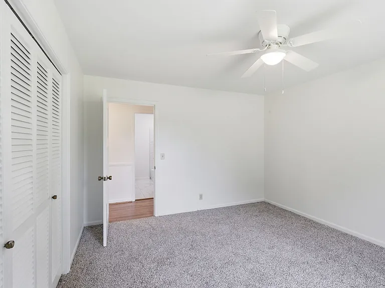 213 Rising Sun Ln — Photo 21