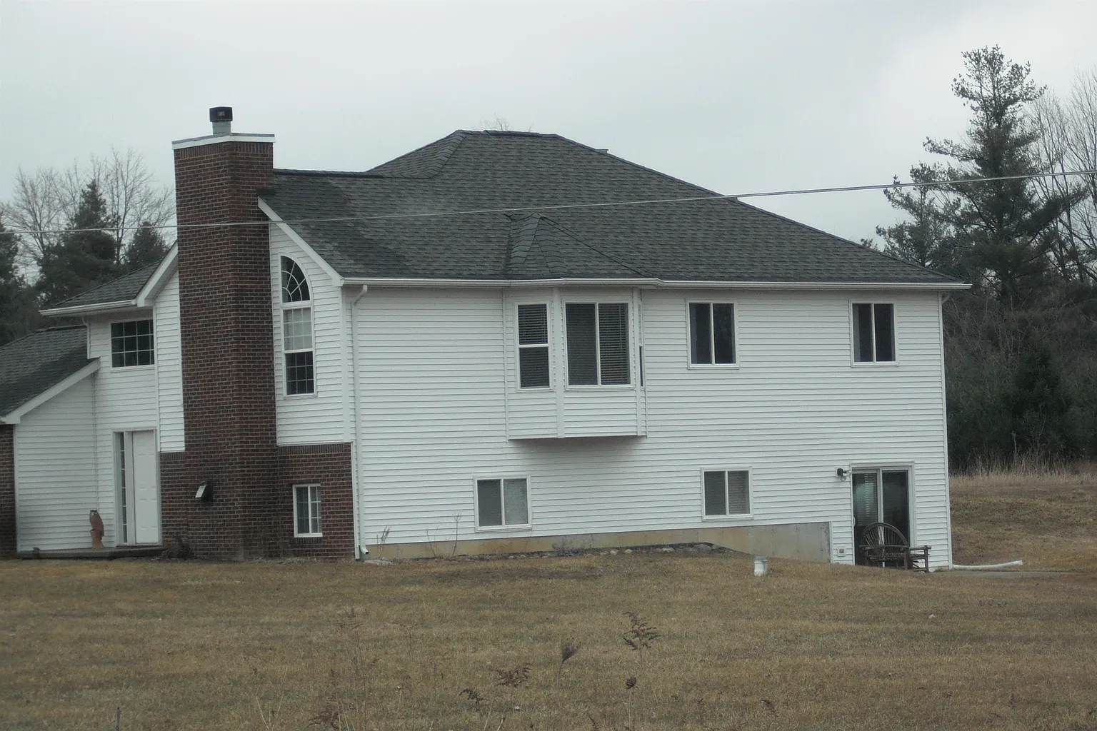 300 N Sashabaw Rd photo 1