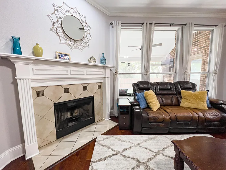 5915 Ivy Glen Dr — Photo 16