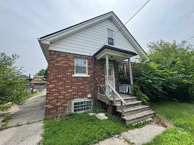11125 Cloverlawn Ave — Photo 15