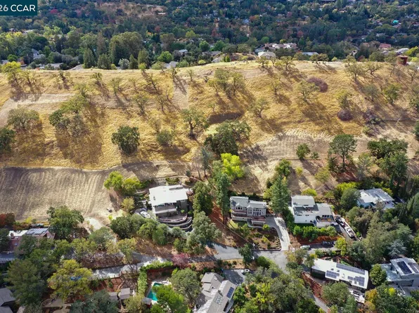 457 Summit Rd, Walnut Creek, CA 94596