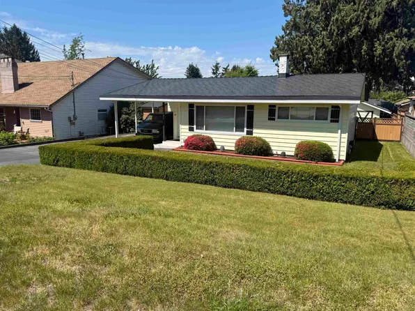 11525 96a Ave, Surrey, BC V3V 1Z9