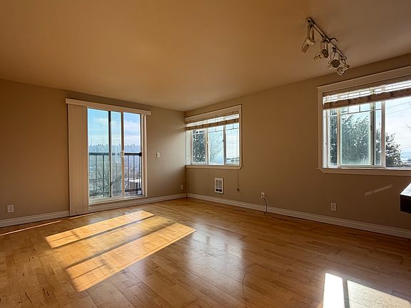 2nd image of 2200 Thorndyke Ave W APT 205