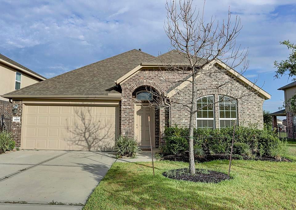 1st image of 4439 Kenya Manor Dr