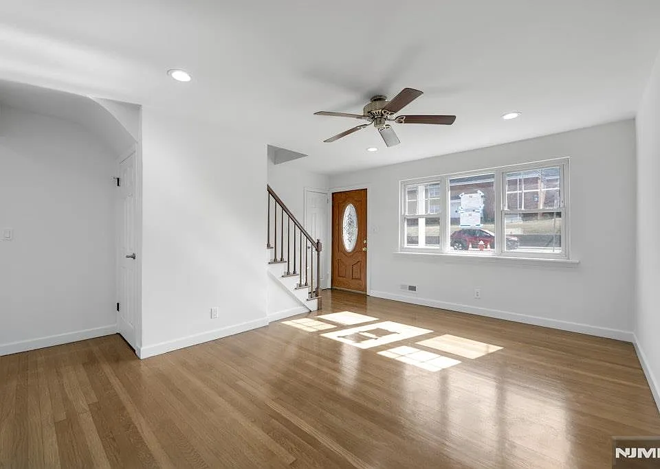 380-388 Grand Ave