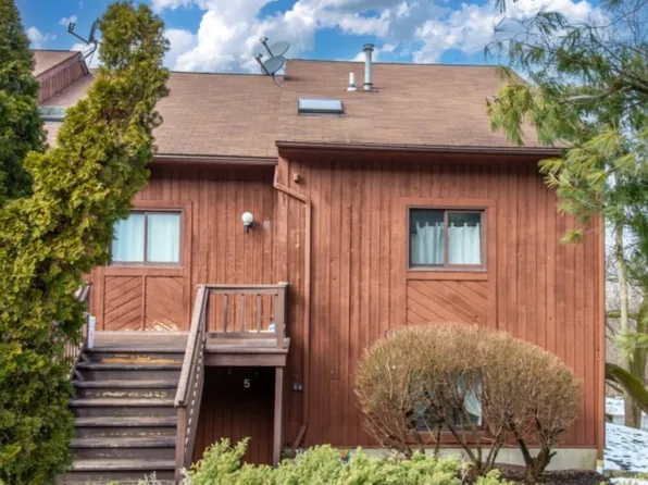 1 Beaver Creek Dr Unit 10, Vernon, NJ 07462