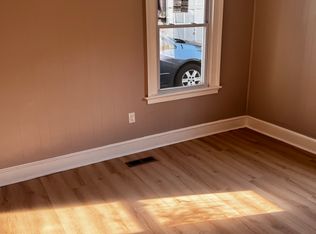 592 Wilson St APT 1, Waterbury, CT 06708