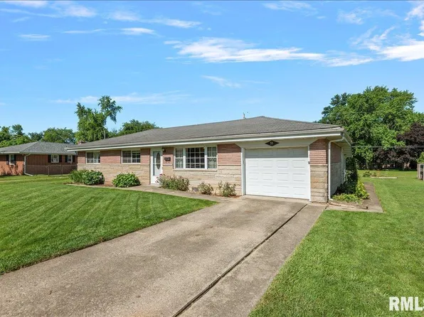 55 Bonniebrook Rd, Chatham, IL 62629