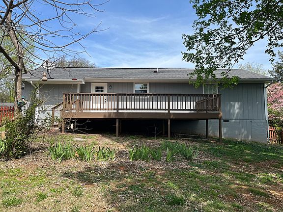3rd image of 10218 Misty Brook Ln