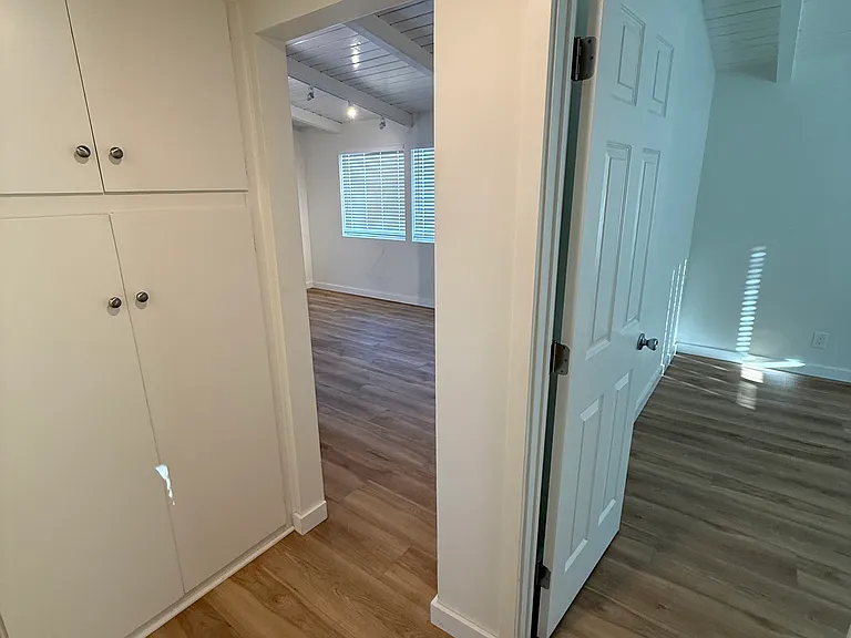 578 Brossard Dr — Photo 7
