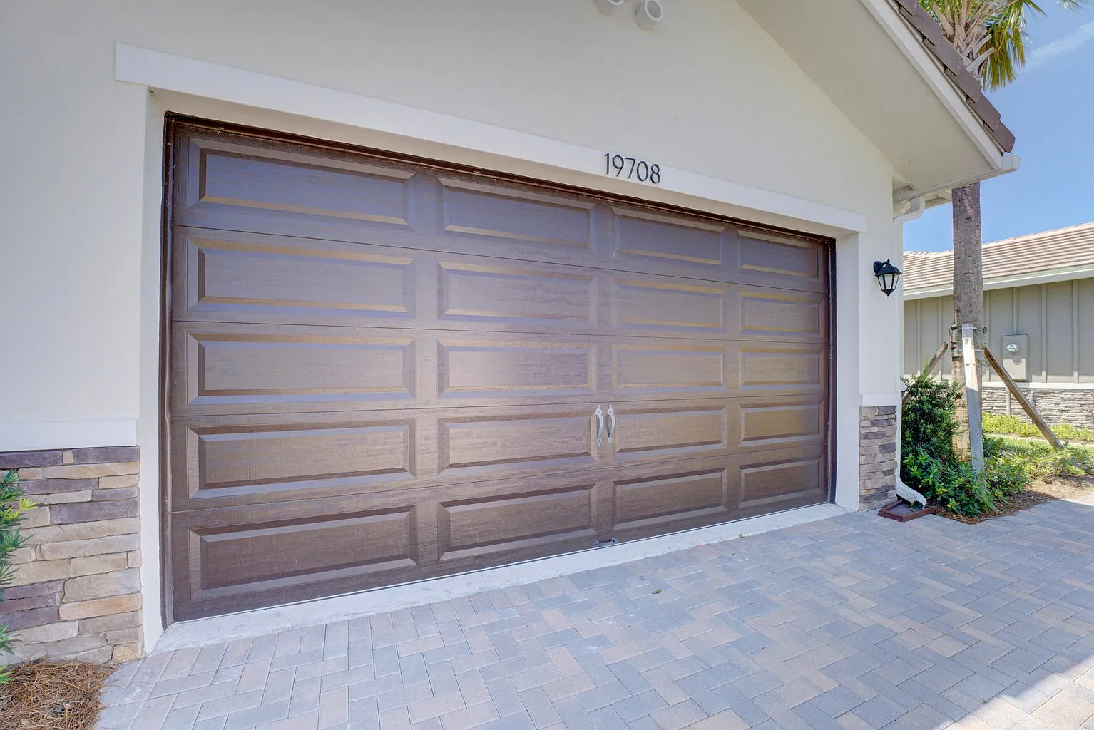 3 bed, 1925 sqft, $3,500 — Photo 4