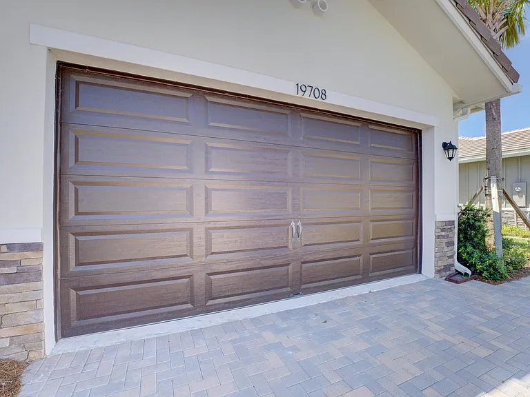 19708 Weathervane Way — Photo 4
