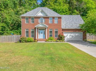 104 Nantucket Way, Oak Ridge, TN 37830