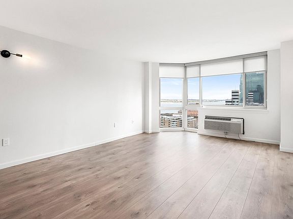 3rd image of 20 2nd St APT 2011