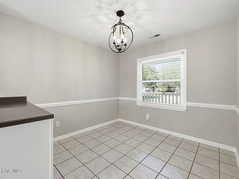 2117 Canyon Dr — Photo 33