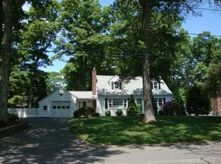 103 Calvin Rd, North Attleboro, MA 02760