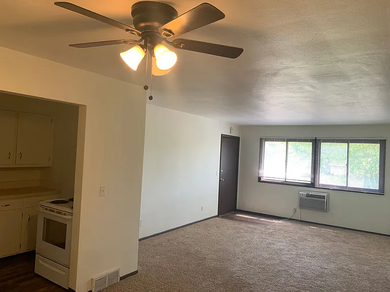 4330 Nakoosa Trl — Photo 4