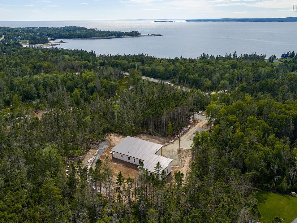 1st image of 9241 Peggys Cove Rd