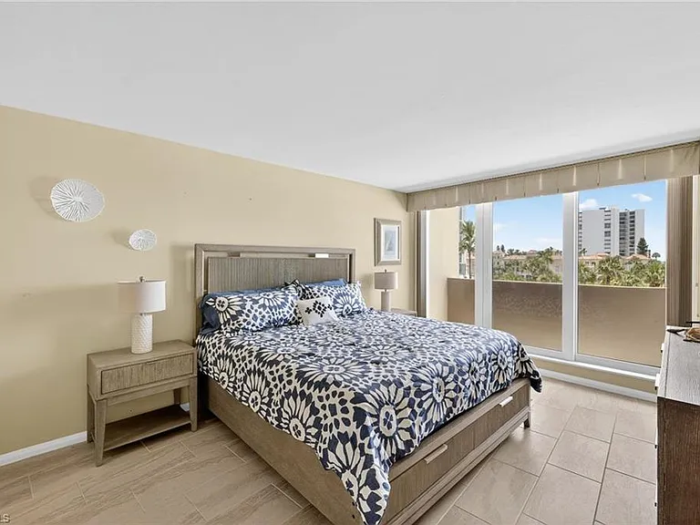 4001 Gulf Shore Blvd N #303 — Photo 13