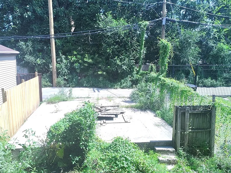 1661 S Homan Ave #GARDEN — Photo 11