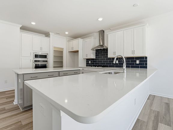 The kitchen of the Sterling at Wendell Falls.