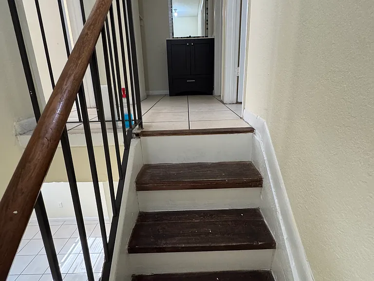 1111 NW 43rd Ave #207 — Photo 10