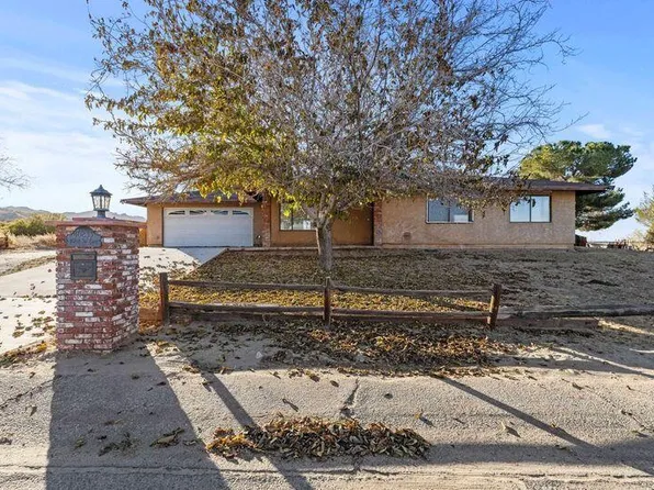 40233 161st St E, Lake Los Angeles, CA 93591