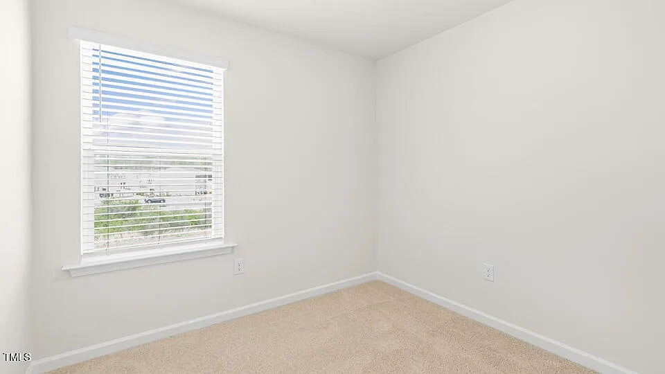 3 bed, 1416 sqft, $1,695 — Photo 3