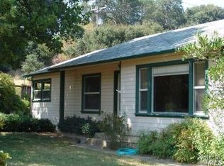 800 Cromwell Dr, Ukiah, CA 95482