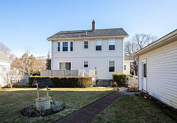 4th image of 590 Plymouth St