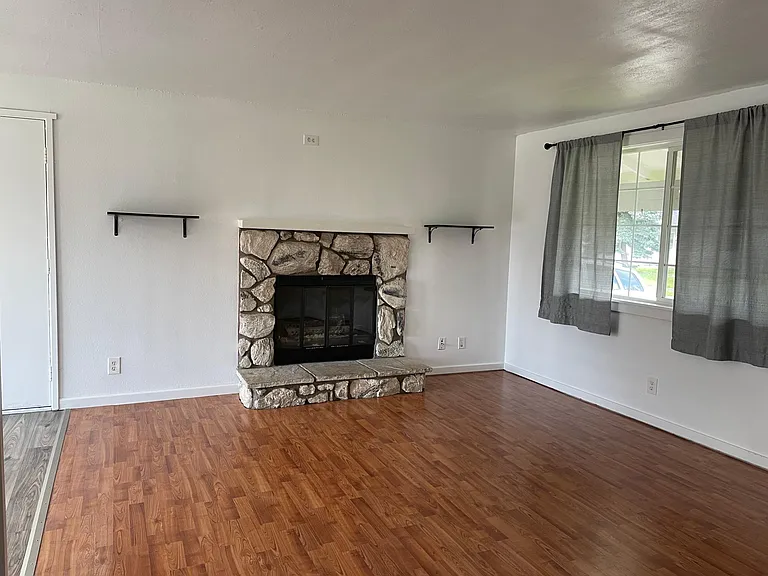 4788 Marshall Ave — Photo 2