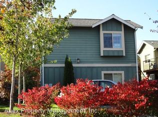 1529 Lincoln St, Bellingham, WA 98229